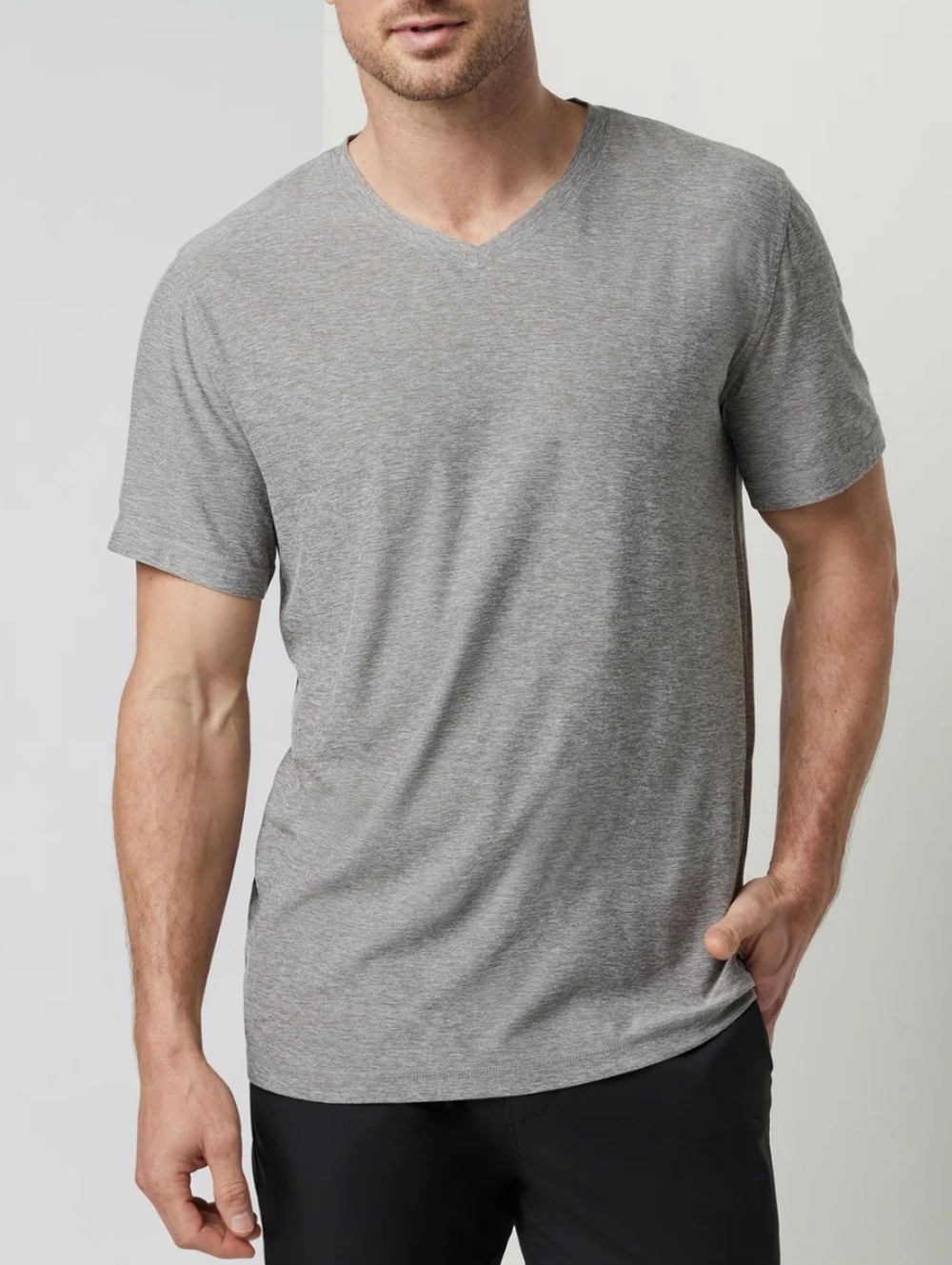 Vuori Strato Tech Vneck Tee Short Sleeve Soft Athletic